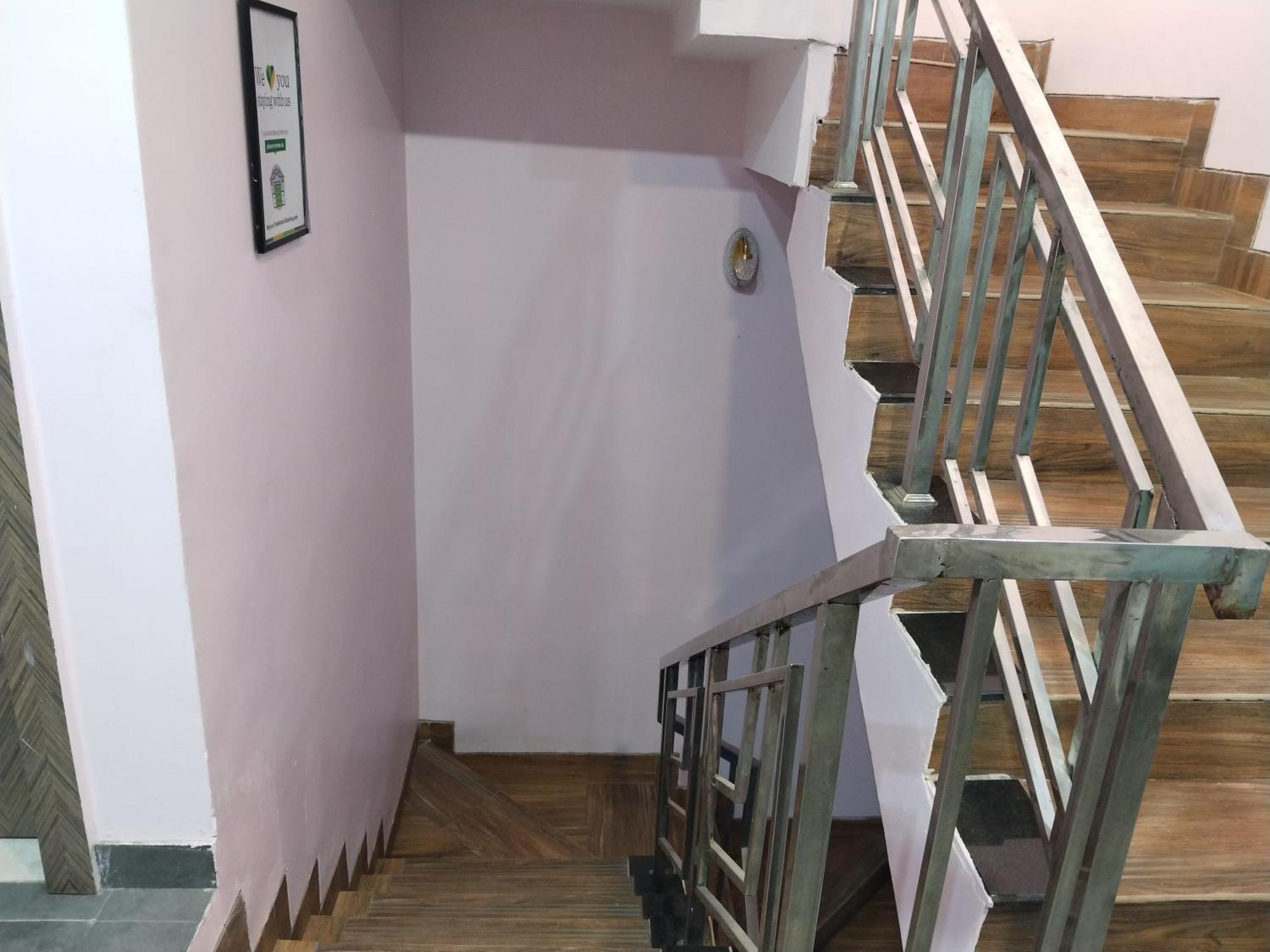 Hotel Shiv Chhaya インドール エクステリア 写真